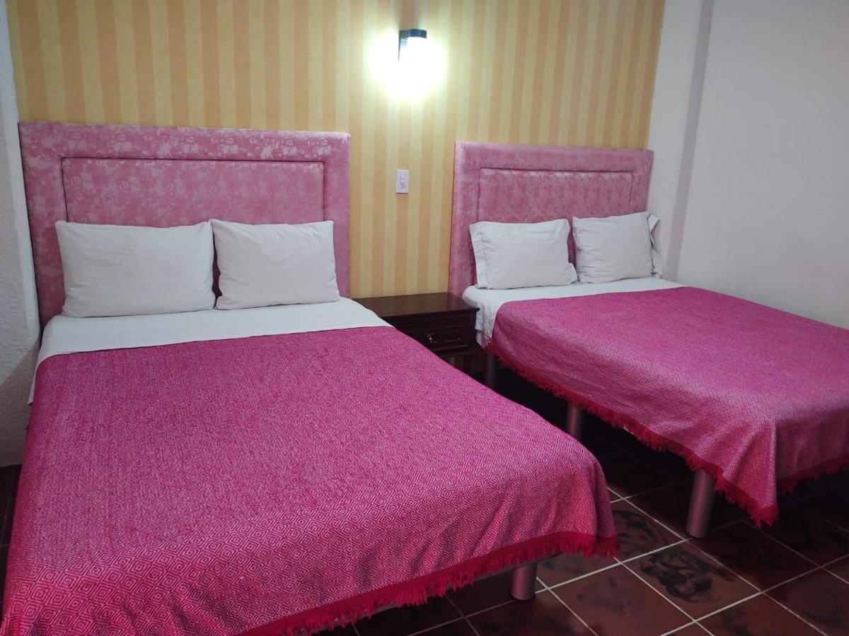 Hotel Flamingos Guadalajara Ngoại thất bức ảnh