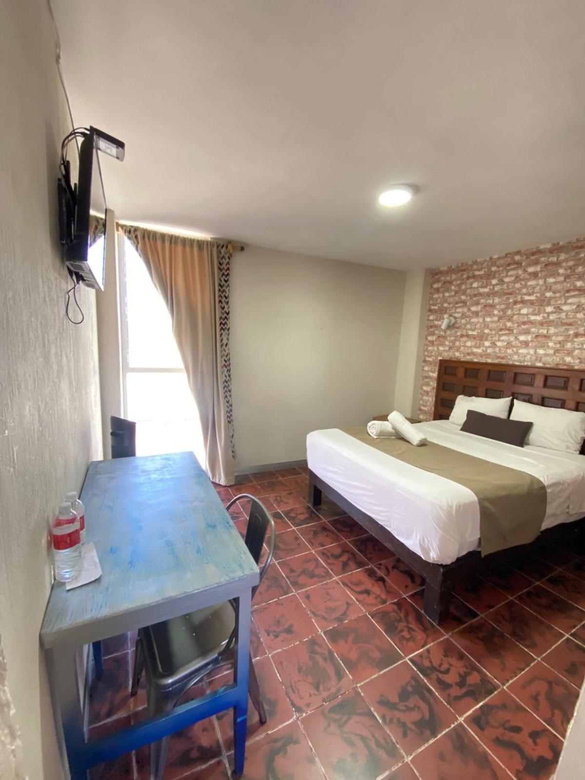 Hotel Flamingos Guadalajara Ngoại thất bức ảnh