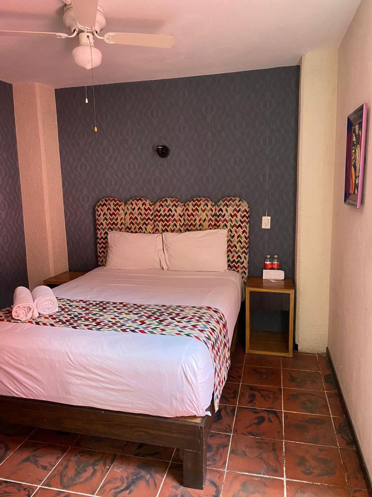 Hotel Flamingos Guadalajara Ngoại thất bức ảnh